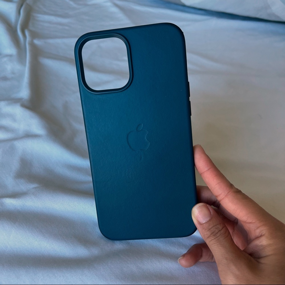 iPhone 12 Pro Max - MagSafe leather case
